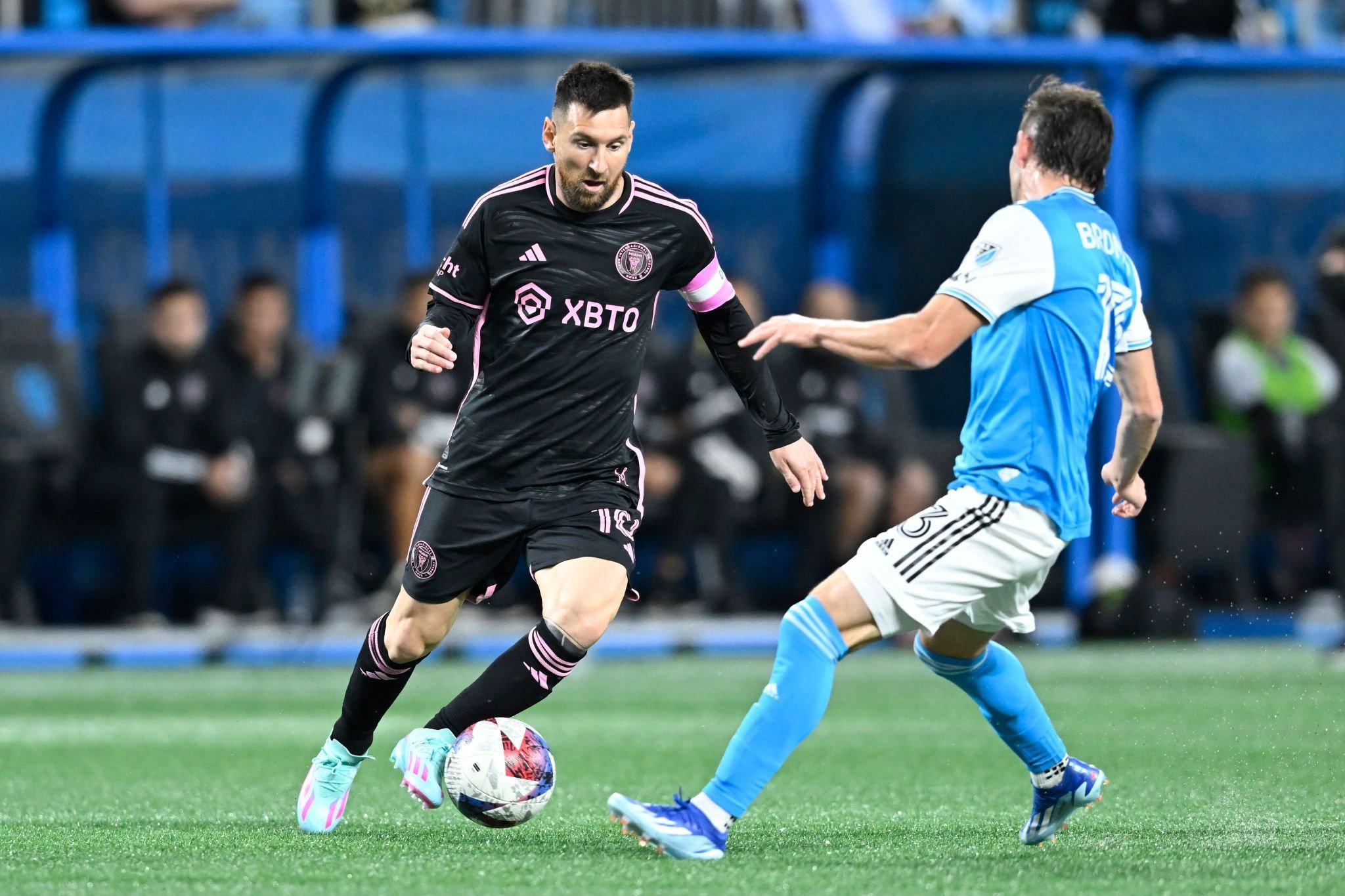 包含梅西在DWG比赛中回归赛场，逆转引发热议！的词条