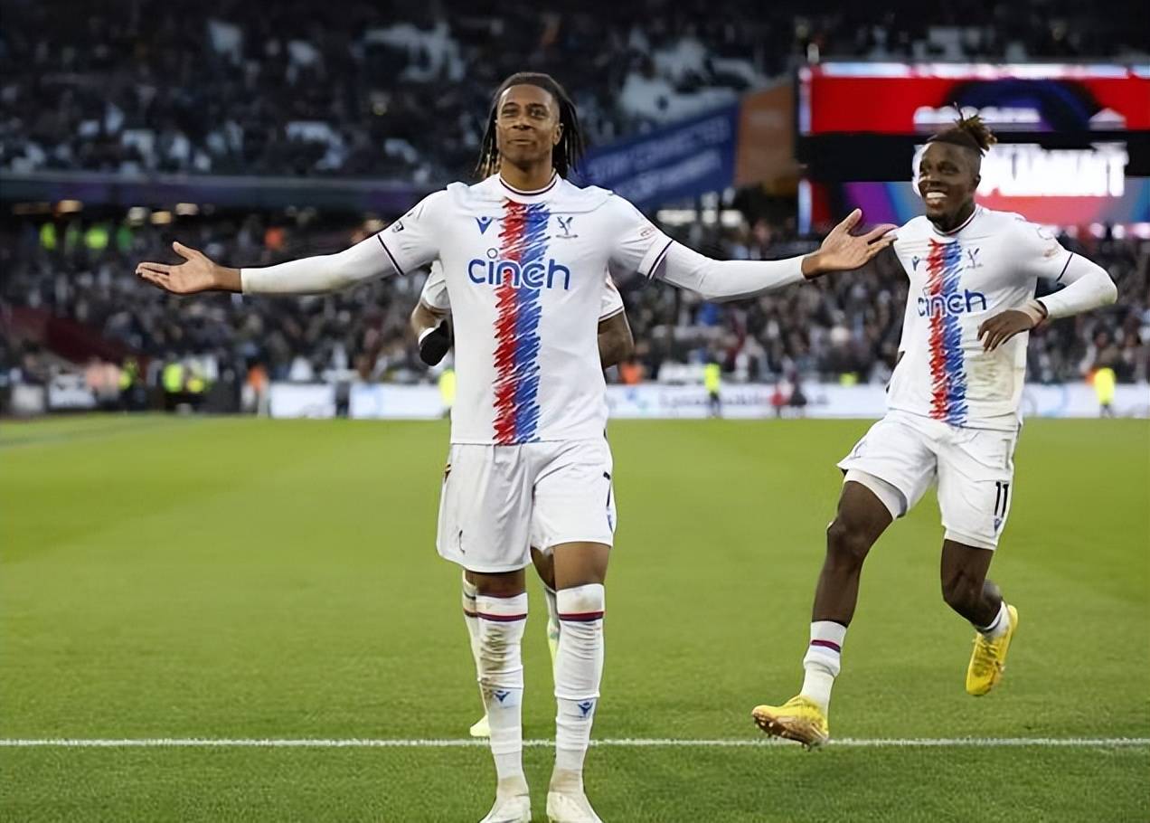 赛后巴黎圣日耳曼备战社区盾，主帅复盘细节曝光，质疑声仍在，医务组通报恢复的简单介绍